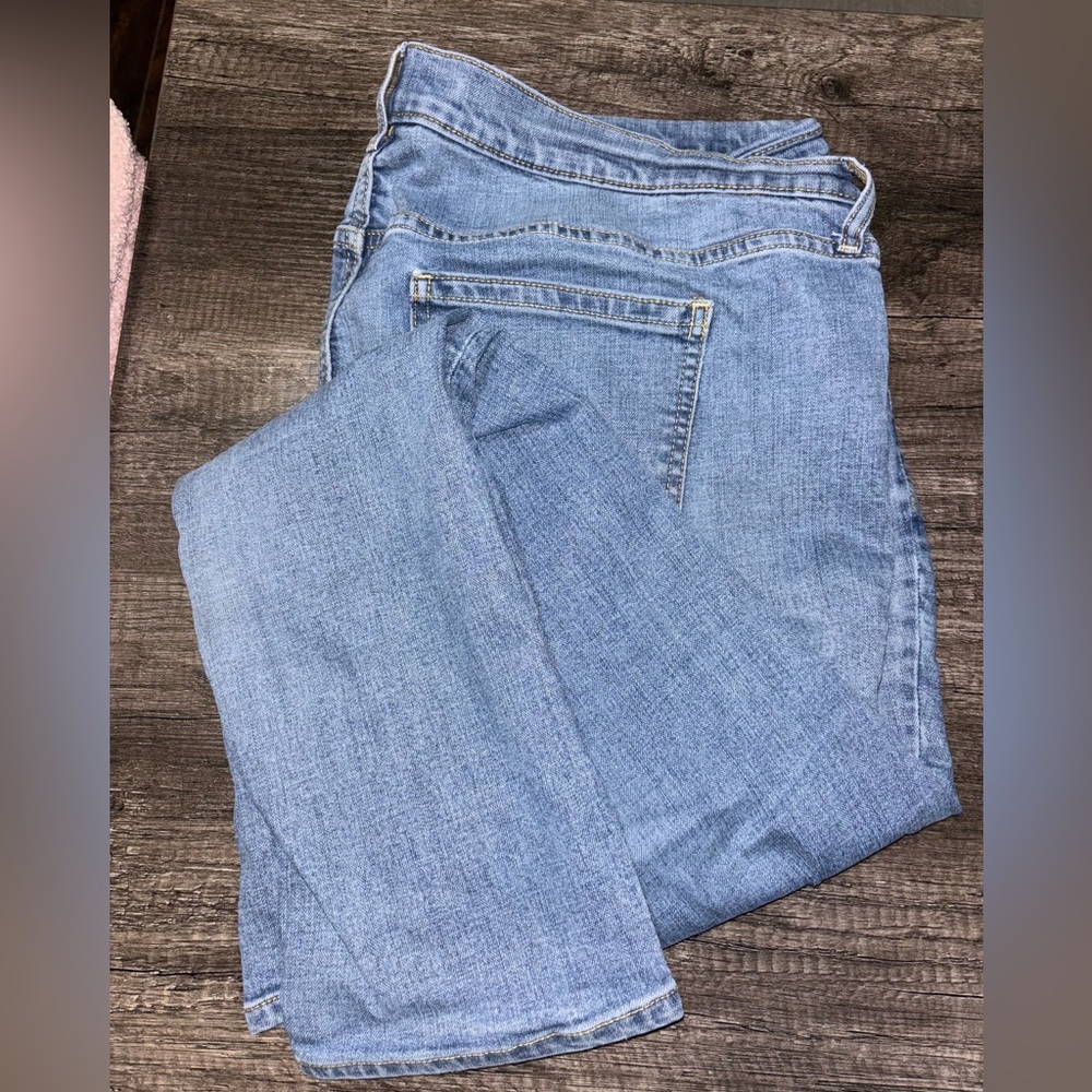 Old Navy Boyfriend Straight Leg Jeans size 16